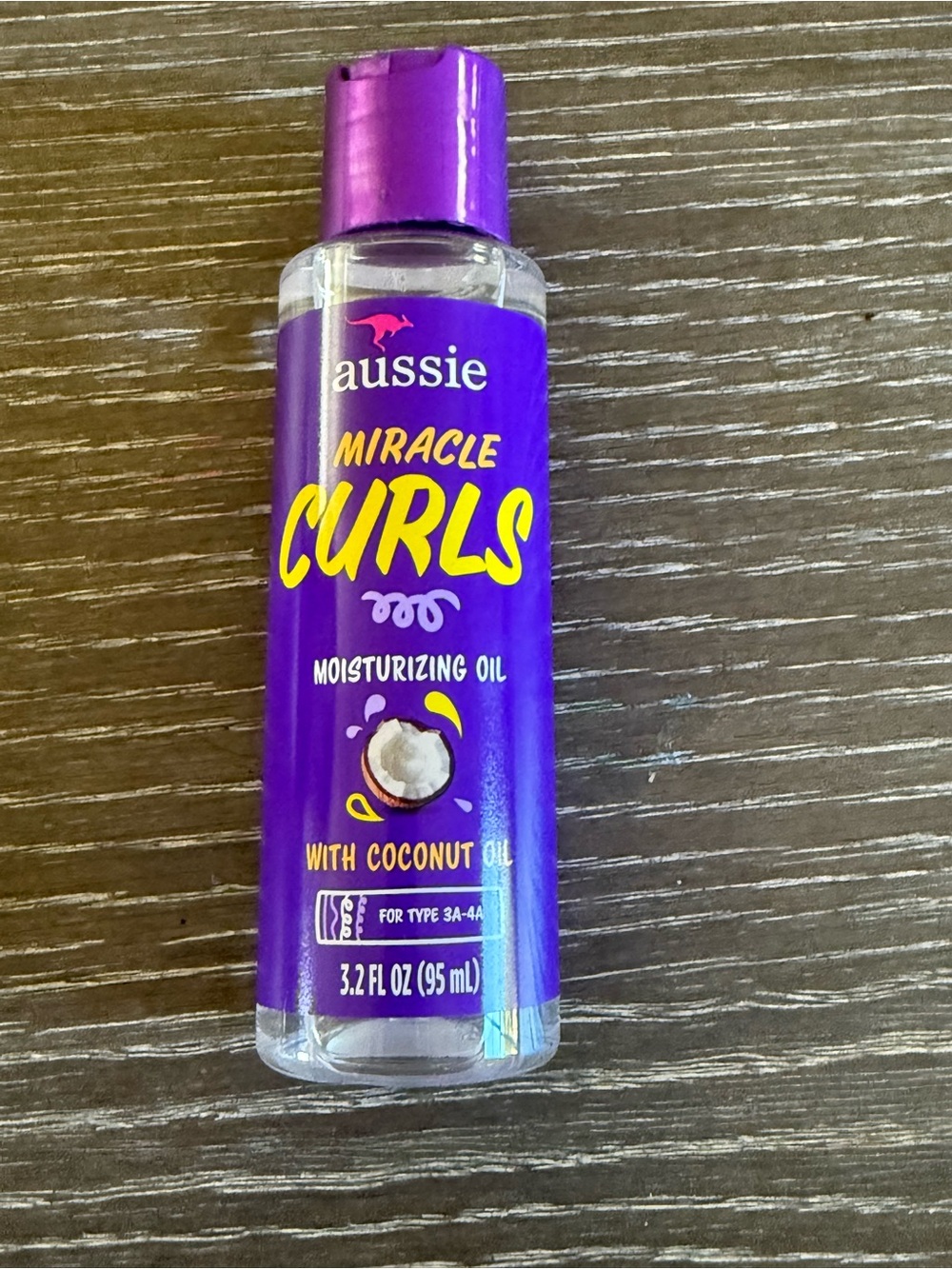NWT Aussie Miracle Curls Moisturizing Oil with Coconut Oil